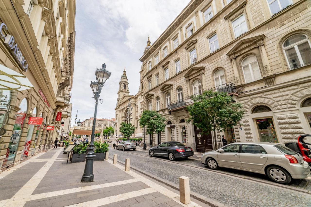 Bright & Spacious Loft With Basilica View Budapeste Exterior foto