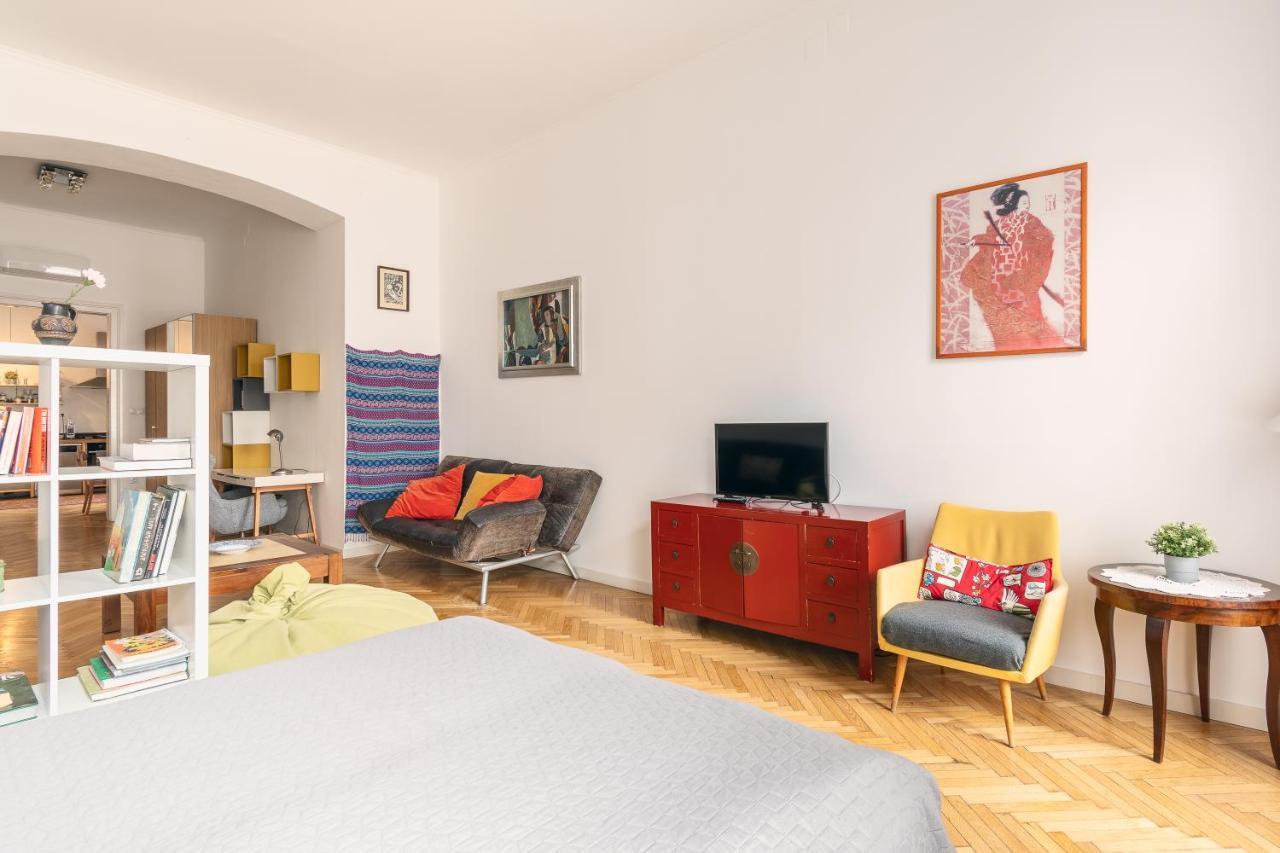 Bright & Spacious Loft With Basilica View Budapeste Exterior foto