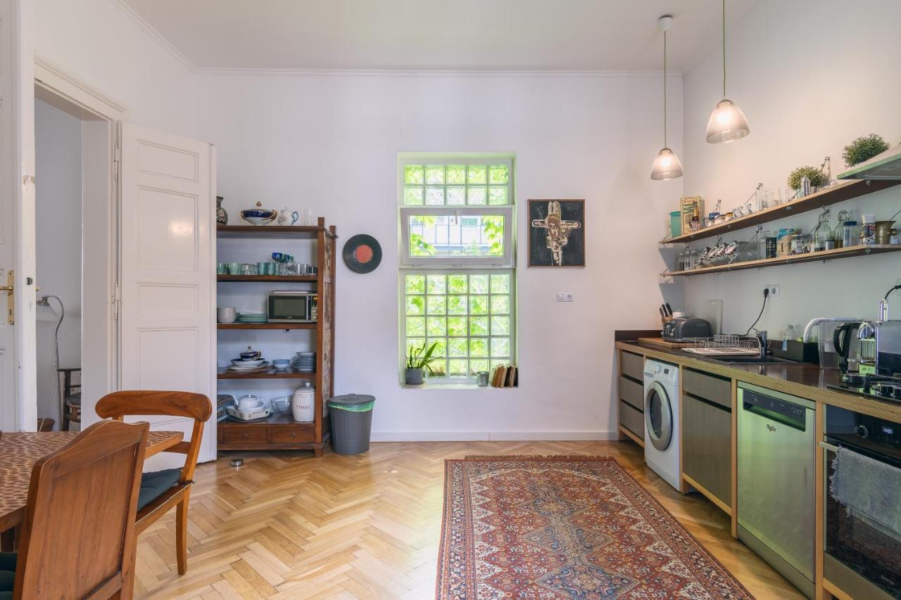 Bright & Spacious Loft With Basilica View Budapeste Exterior foto